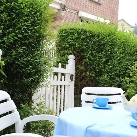 Le Maupas Holiday home